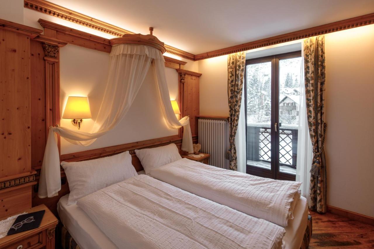 Hotel Belvedere San Martino Di Castrozza Dış mekan fotoğraf